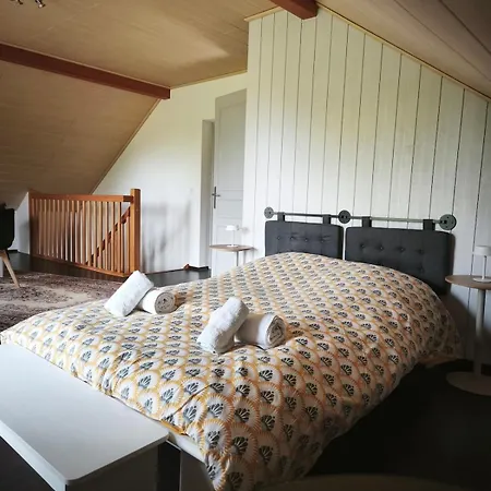 Les Leonides, A Nature House Ferienhaus *
