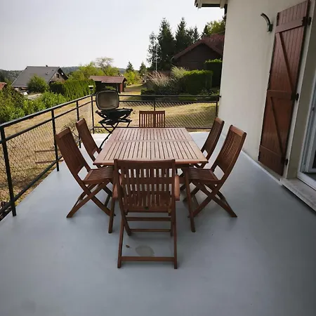 Les Leonides, A Nature House Walscheid